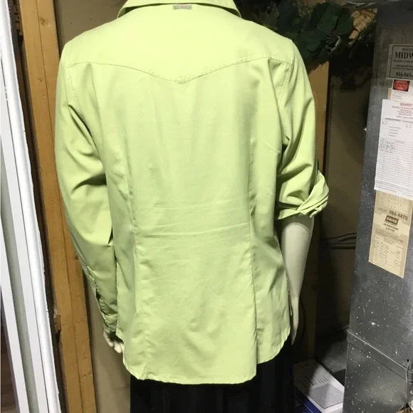 Columbia Sportswear Company Shirt - Picture 12 of 14